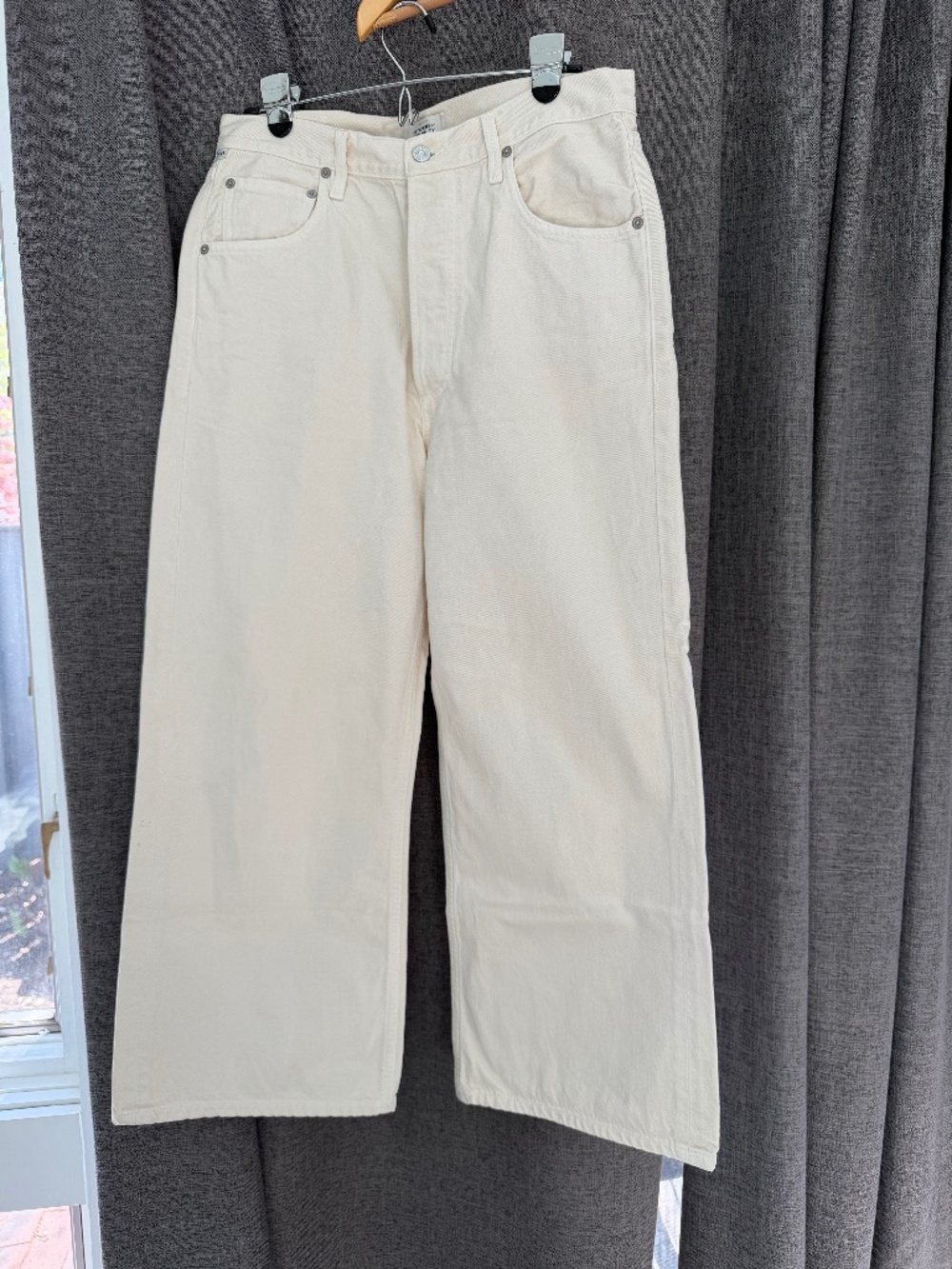 Citizens of Humanity Premium Vintage button-fly crop flare White jean sz29